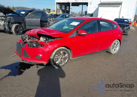 2014 Ford Focus Se z USA, uszkodzony, nr VIN 1FADP3K25EL433628